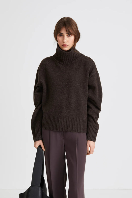 Hilary sweater coffee AW24